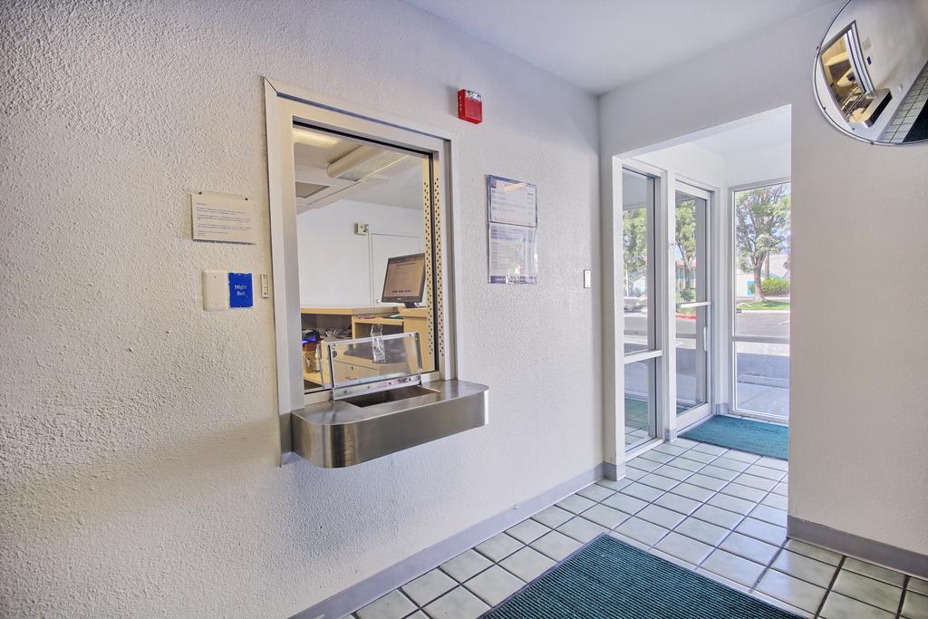 Motel 6-Porterville, Ca Luaran gambar